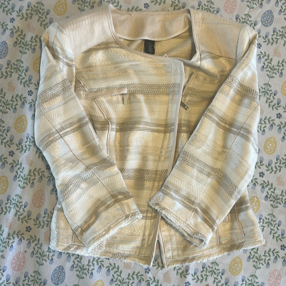White House Black Market Cropped Asymmetrical Zip Ivory Striped Jacket Size 6